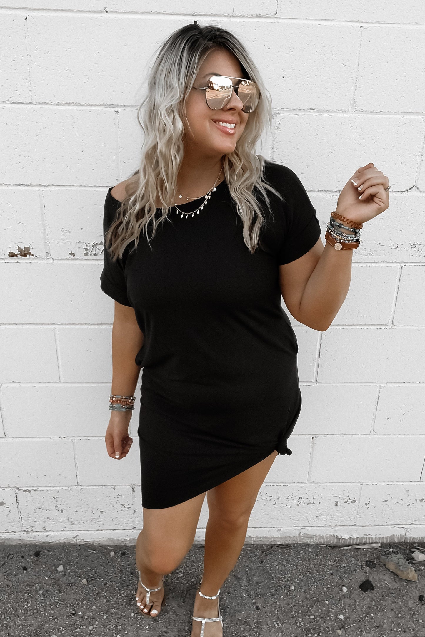 Lazy Afternoon Basic Round Neck Short Sleeve Dress with Pockets In Multiple Colors