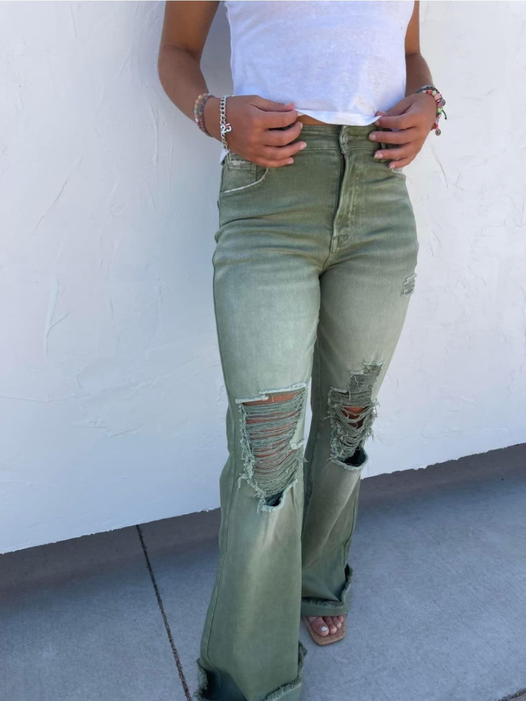 Studio|Blakeley Distressed Colored Jeans In Olive