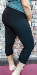 Studio|Your Favorite Capri Leggings OG